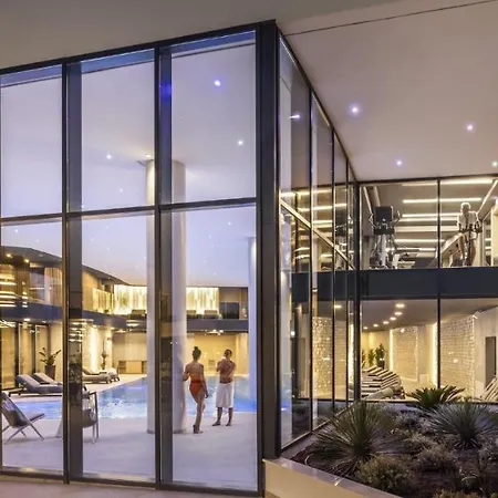 Hotel Aminess Laurel Khalani 5*