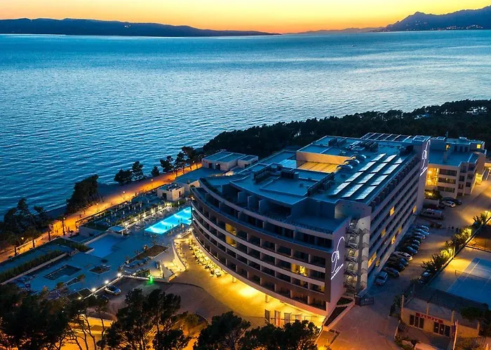 Hotel Aminess Laurel Khalani 5*